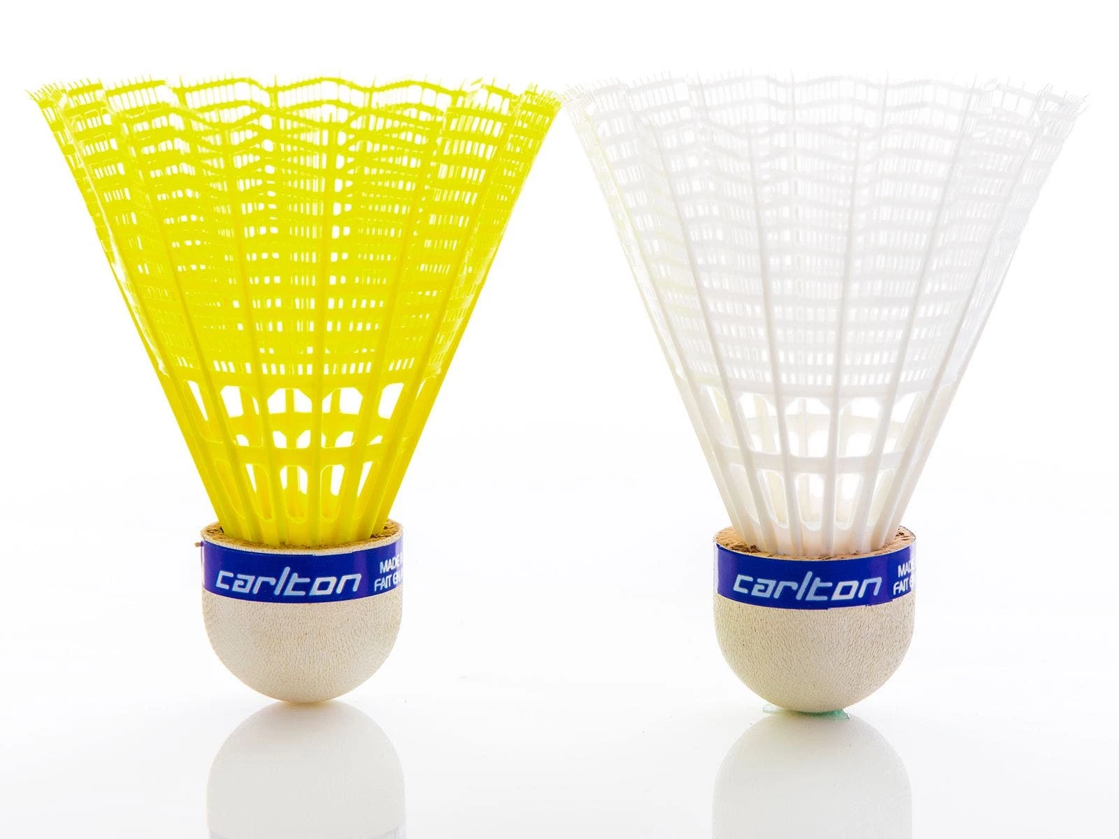 Carlton F2 Tournament Shuttlecocks 6 Carlton F2 Tournament Shuttlecocks - Image 4