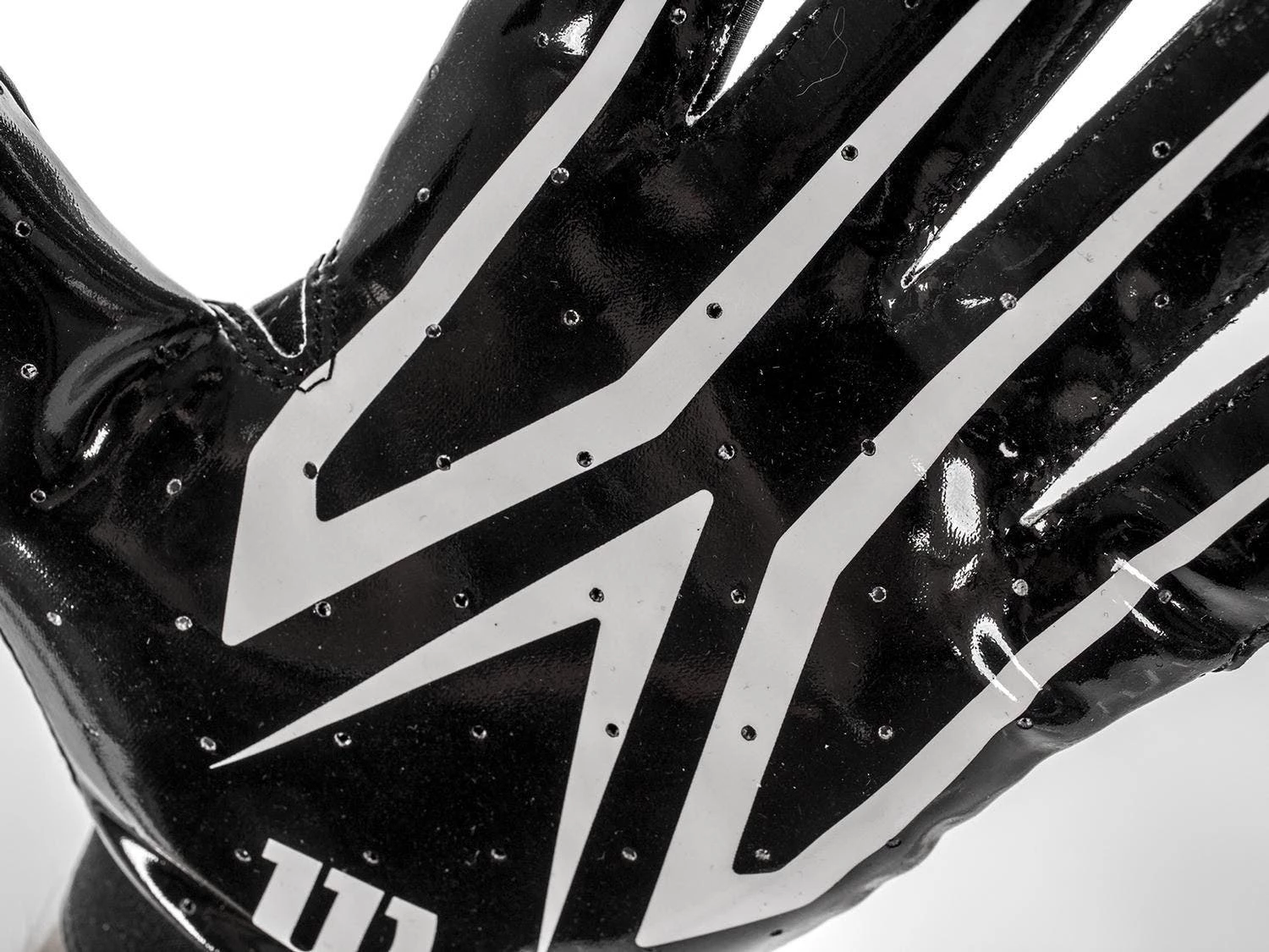 Wilson MVP Clutch Football Gloves 15 Wilson MVP Clutch Football Gloves - Image 13